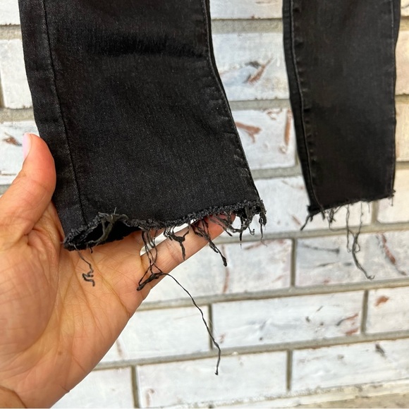 Free People | Black High Waist Cropped Raw Hem Pull On Joggings - Picture 5 of 8